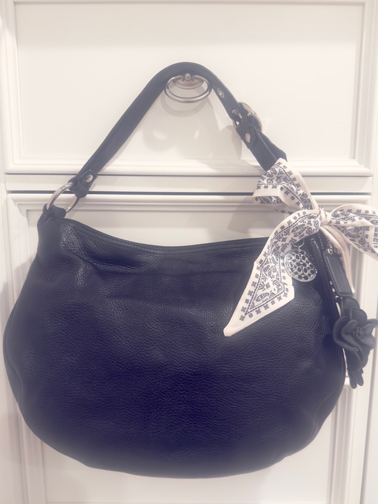 Coach Handbags - 🖤 SOLD - Coach Ali Hobo Bag in Black Pebbled Leather - EUC!